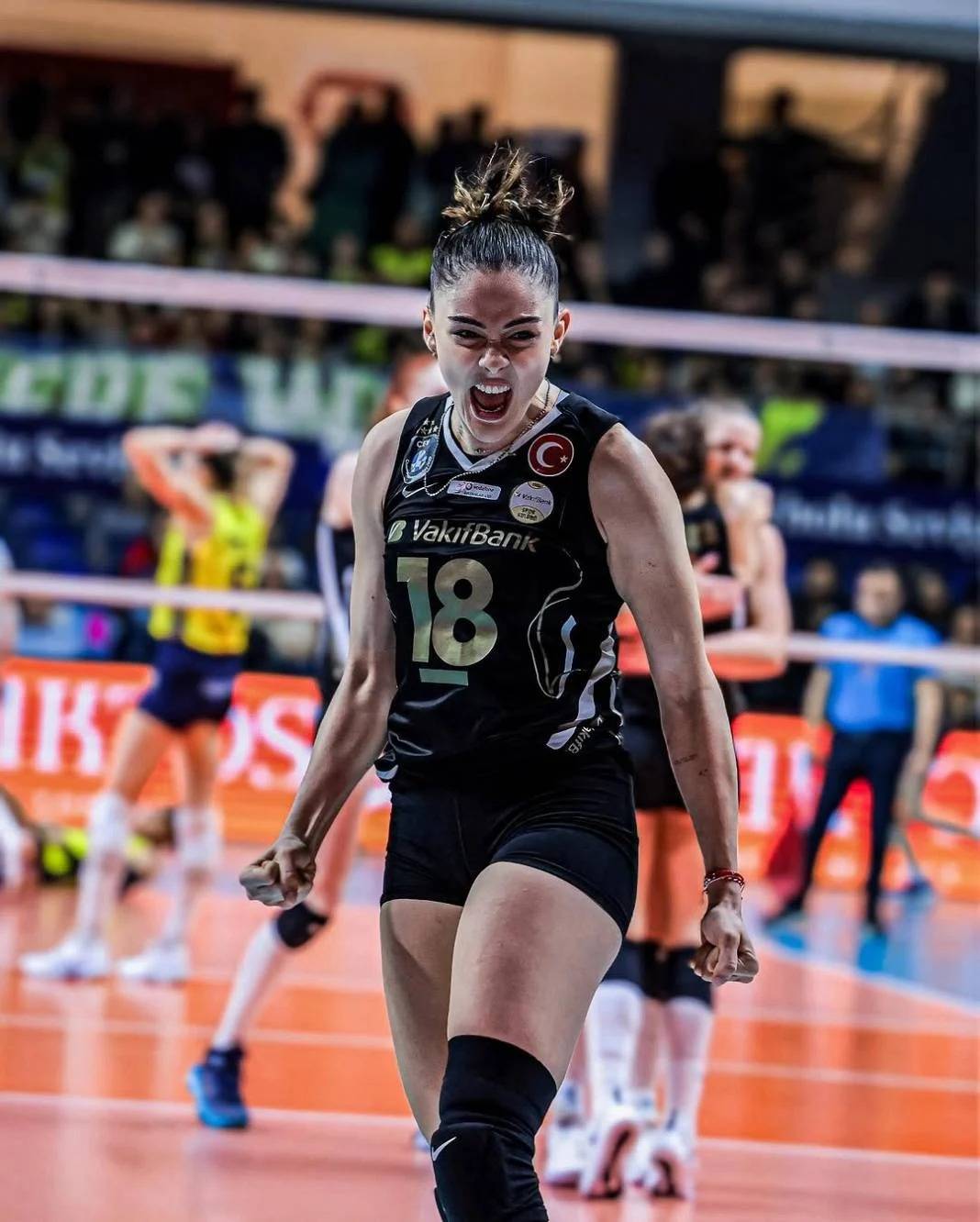 Zehra Güneş "Kızlara hep söylüyorum" diyerek açıkladı 13